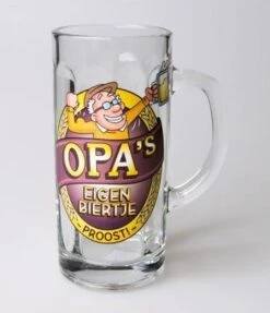 Chope à Bière - La Bière De Grand-père - Remplie De Bonbons Mélangés - Dans Une Boîte Cadeau Avec Ruban Coloré