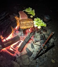 Grille De Grill Pliante En Acier Inoxydable Auspit 680 Mm X 330 Mm Avec Pince -Cuisine Fournitures Magasin 1043x1200 4