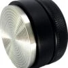 Expresso écarlate | Tamper "Grande Flat" Pour Barista; Avec Rainures 3D Pour Une Extraction Parfaite Avec Des Machines Porte-tamis; Des Tailles Différentes; à Toute épreuve. Noir 58 Mm