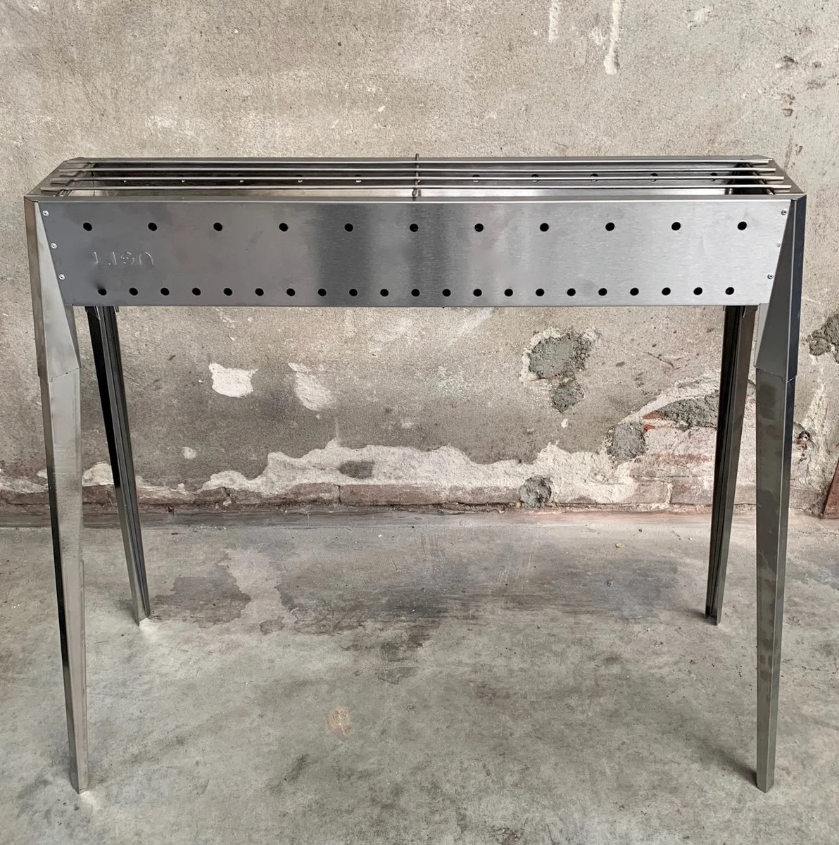 Spiedini Saté-bbq Java 80 - Barbecue à Charbon De Bois De Luxe à Double Paroi Avec Grille Horizontale Pour Satay Ou Autres Brochettes - 80 Cm De Long, 11 Cm De Large, 83 Cm De Haut - Matériau : Acier Inoxydable 9 Spiedini Saté-bbq Java 80 - Barbecue à Charbon De Bois De Luxe à Double Paroi Avec Grille Horizontale Pour Satay Ou Autres Brochettes - 80 Cm De Long, 11 Cm De Large, 83 Cm De Haut - Matériau : Acier Inoxydable – Image 9