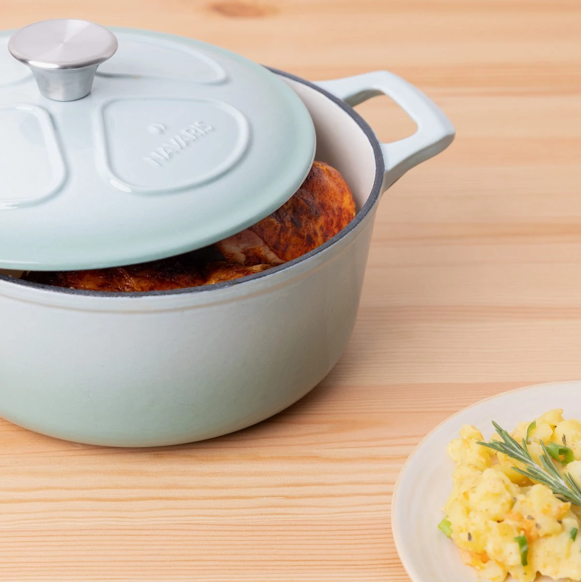 Cocotte En Fonte Navaris Avec Couvercle - Cocotte - Convient Pour La Cuisson à Induction, Gaz Et Vitrocéramique - Passe Au Four Jusqu'à 260 °C - Vert Menthe 6 Cocotte En Fonte Navaris Avec Couvercle - Cocotte - Convient Pour La Cuisson à Induction, Gaz Et Vitrocéramique - Passe Au Four Jusqu'à 260 °C - Vert Menthe – Image 6