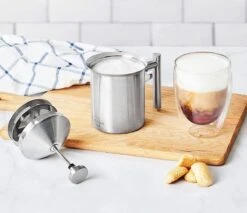 Silberthal - Mousseur à Lait - Mousseur à Lait Manuel - 400 Ml - Argent - Acier Inoxydable - Mousseur à Lait - Cadeau -Cuisine Fournitures Magasin 1200x1037 2