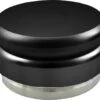 Expresso écarlate | Tamper "Flat" Pour Barista; Pour Une Extraction Parfaite Avec Des Machines Porte-tamis; Pour Tamis D'un Diamètre De 58 Mm; Conception Robuste Avec Un Poids De 490 G. Noir