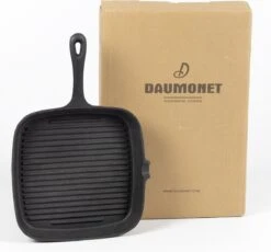 Poêle Gril En Fonte Daumonet - Poêle à Steak - 23,5 Cm - 2 Litres - Émail - Noir - Convient à Toutes Les Sources De Chaleur - Électrique - Gaz - Halogène - Induction - Céramique - Va Au Lave-vaisselle 13 Poêle Gril En Fonte Daumonet - Poêle à Steak - 23,5 Cm - 2 Litres - Émail - Noir - Convient à Toutes Les Sources De Chaleur - Électrique - Gaz - Halogène - Induction - Céramique - Va Au Lave-vaisselle -Cuisine Fournitures Magasin 1200x1117