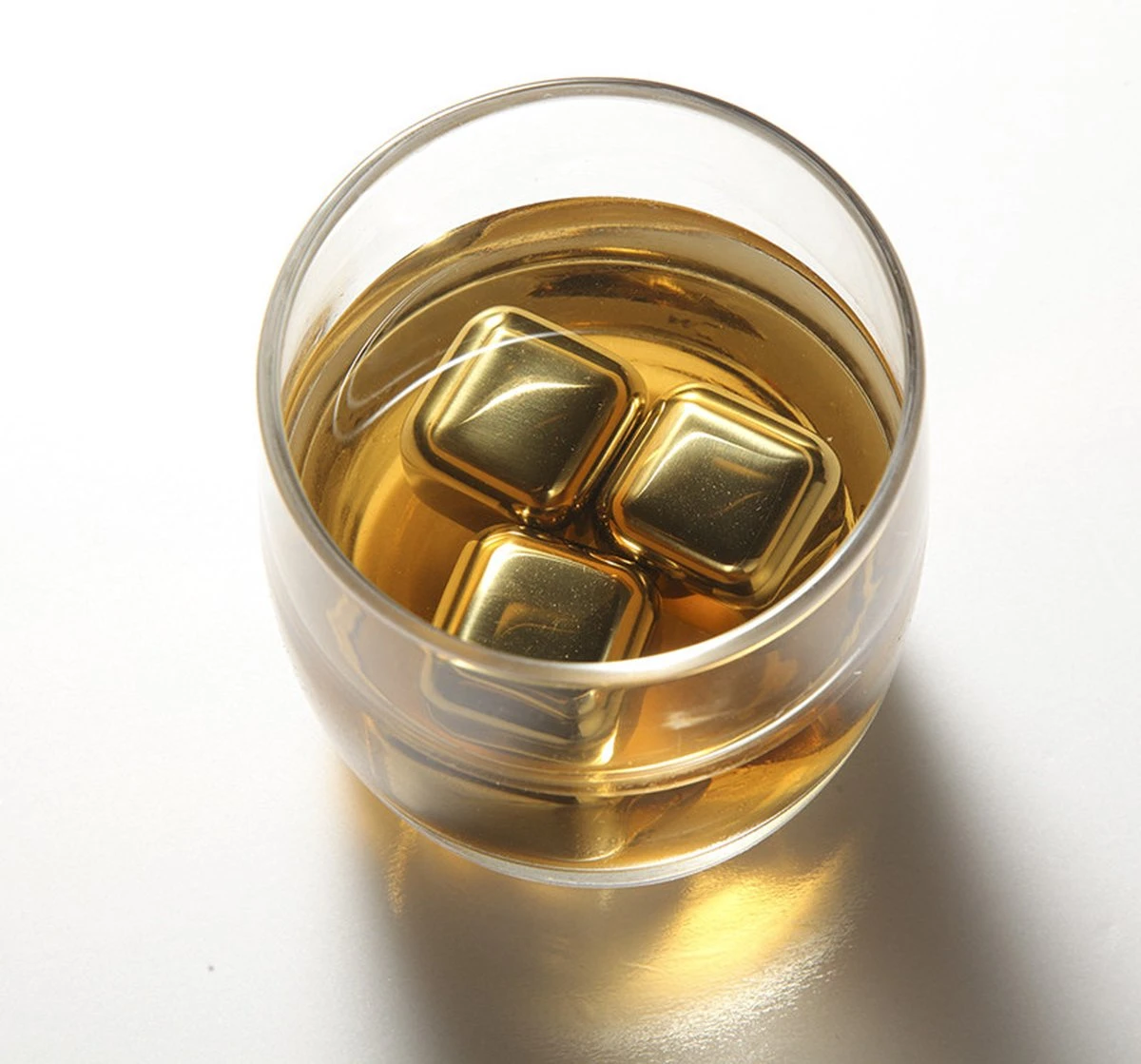 Coffret à Whisky De Luxe + 6 Pierres à Whisky + 1 Pochon Velours + Boîte De Rangement - Réutilisable - Inoxydable - Or 6 Coffret à Whisky De Luxe + 6 Pierres à Whisky + 1 Pochon Velours + Boîte De Rangement - Réutilisable - Inoxydable - Or – Image 6