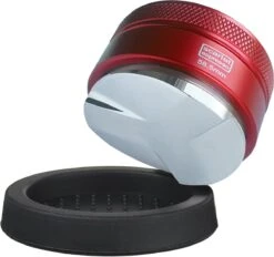 Expresso écarlate | Distributeur "Grande TRE" Pour Barista; Pour Une Extraction Parfaite Avec Des Machines De Sérigraphie; Des Tailles Différentes; à Toute épreuve.