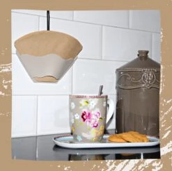 Porte-filtre à Café Keufens | Crème - Porte-filtre à Café - Convient à Tout Filtre à Café - 75 Filtres - Porte-filtre à Café Mural - Cuir Artificiel - Porte-filtre à Café -Cuisine Fournitures Magasin 1200x1194 12