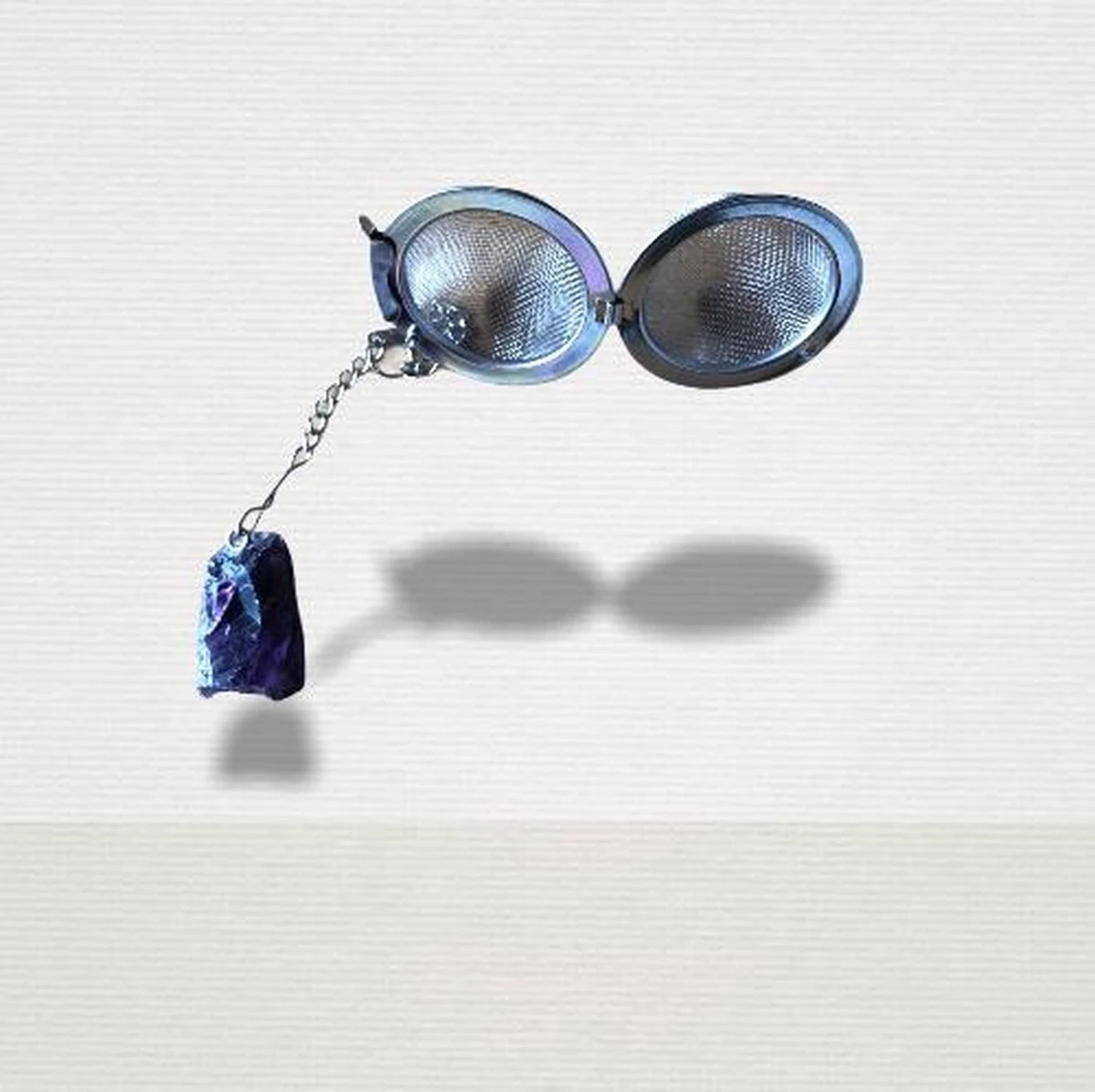 Madame Chai - Thee- Oeuf Avec Une Pierre Naturelle - Cristal Violet - Pierre Précieuse - Cristal Violet Sur Un Infuseur à Thé - Infuseur à Thé De Luxe - Infuseur à Thé Thé En Vrac - Infuseur 3 Madame Chai - Thee- Oeuf Avec Une Pierre Naturelle - Cristal Violet - Pierre Précieuse - Cristal Violet Sur Un Infuseur à Thé - Infuseur à Thé De Luxe - Infuseur à Thé Thé En Vrac - Infuseur – Image 3