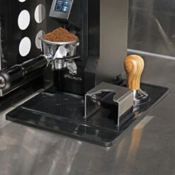 Organisateur De Café Eureka Mignon Koepoort Café - Tapis De Tassage - Station De Tassage Pour Moulins à Café Eureka -Cuisine Fournitures Magasin 1200x1200 1115