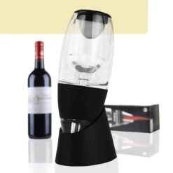 Lynnz à Vin De Luxe Lynnz ® + Passoire Et Standard | Carafe à Vin - Carafe à Vin - Aérateur à Vin - Cadeau - Accessoires Pour Le Vin - Coffret Cadeau
