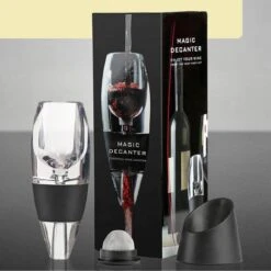 Lynnz à Vin De Luxe Lynnz ® + Passoire Et Standard | Carafe à Vin - Carafe à Vin - Aérateur à Vin - Cadeau - Accessoires Pour Le Vin - Coffret Cadeau -Cuisine Fournitures Magasin 1200x1200 1648
