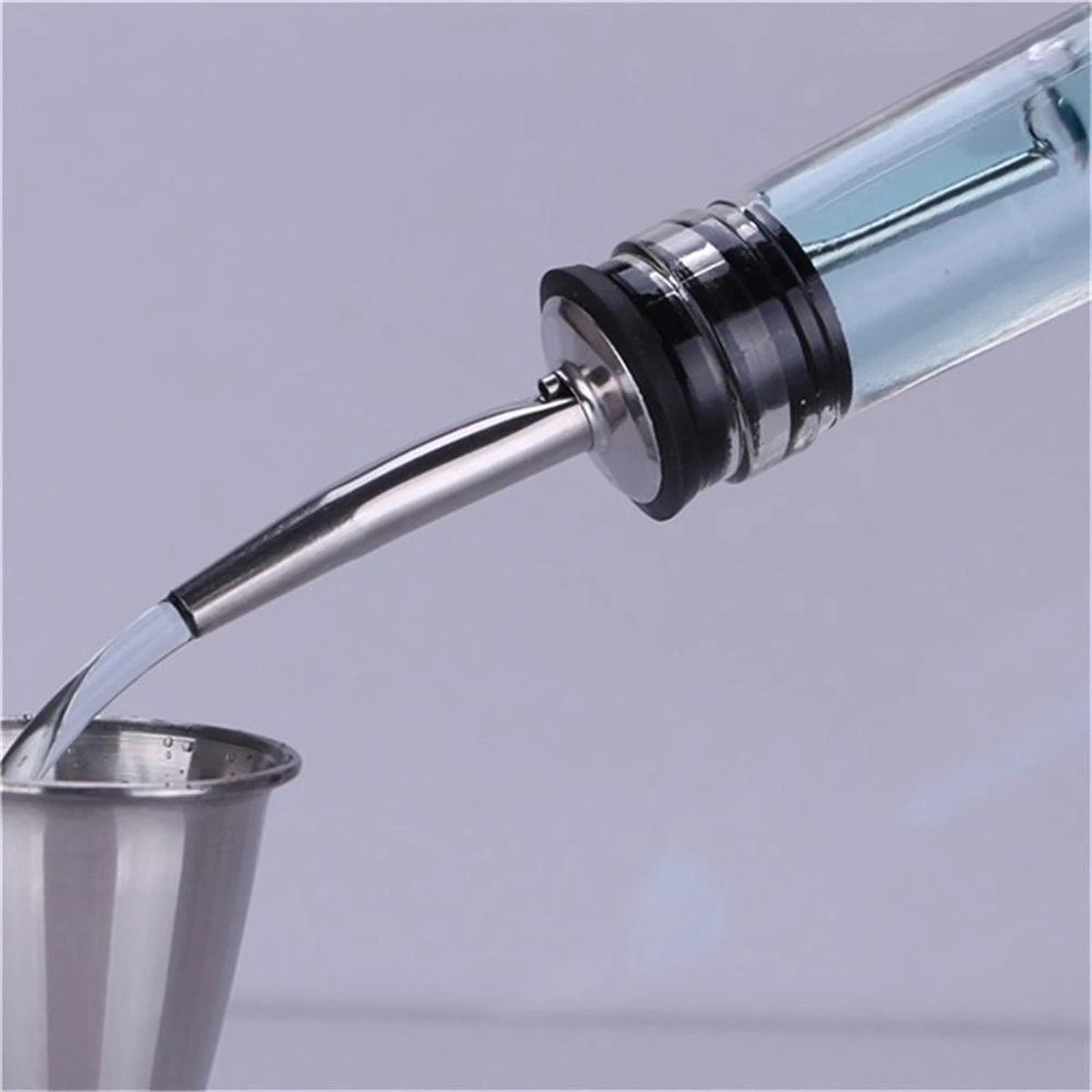 Produits RVB - Bec 4 Pièces - Bouchons Verseurs - Multifonctionnel - Vin - Huile - Bouteille D'huile - Huile D'olive - Bouteille - Cocktails - Cadeau 2 Produits RVB - Bec 4 Pièces - Bouchons Verseurs - Multifonctionnel - Vin - Huile - Bouteille D'huile - Huile D'olive - Bouteille - Cocktails - Cadeau – Image 2