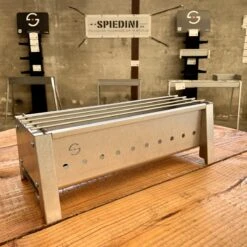 Spiedini Saté-bbq Bali 40 Mini - Petit Barbecue à Charbon étroit Avec Grille Horizontale Pour Satay Ou Autres Brochettes - 40 Cm De Long, 11 Cm De Large, 14 Cm De Haut - Idéal Pour Jardin Ou Cheminée, Ou Balcon - Matériau : Fer Aluminisé 18 Spiedini Saté-bbq Bali 40 Mini - Petit Barbecue à Charbon étroit Avec Grille Horizontale Pour Satay Ou Autres Brochettes - 40 Cm De Long, 11 Cm De Large, 14 Cm De Haut - Idéal Pour Jardin Ou Cheminée, Ou Balcon - Matériau : Fer Aluminisé -Cuisine Fournitures Magasin 1200x1200 185