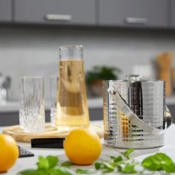 Seau à Glace Relaxdays Avec Couvercle - 1,5 L - Argent - Acier Inoxydable - Glacière - Seau à Glaçons De Luxe -Cuisine Fournitures Magasin 1200x1200 1904