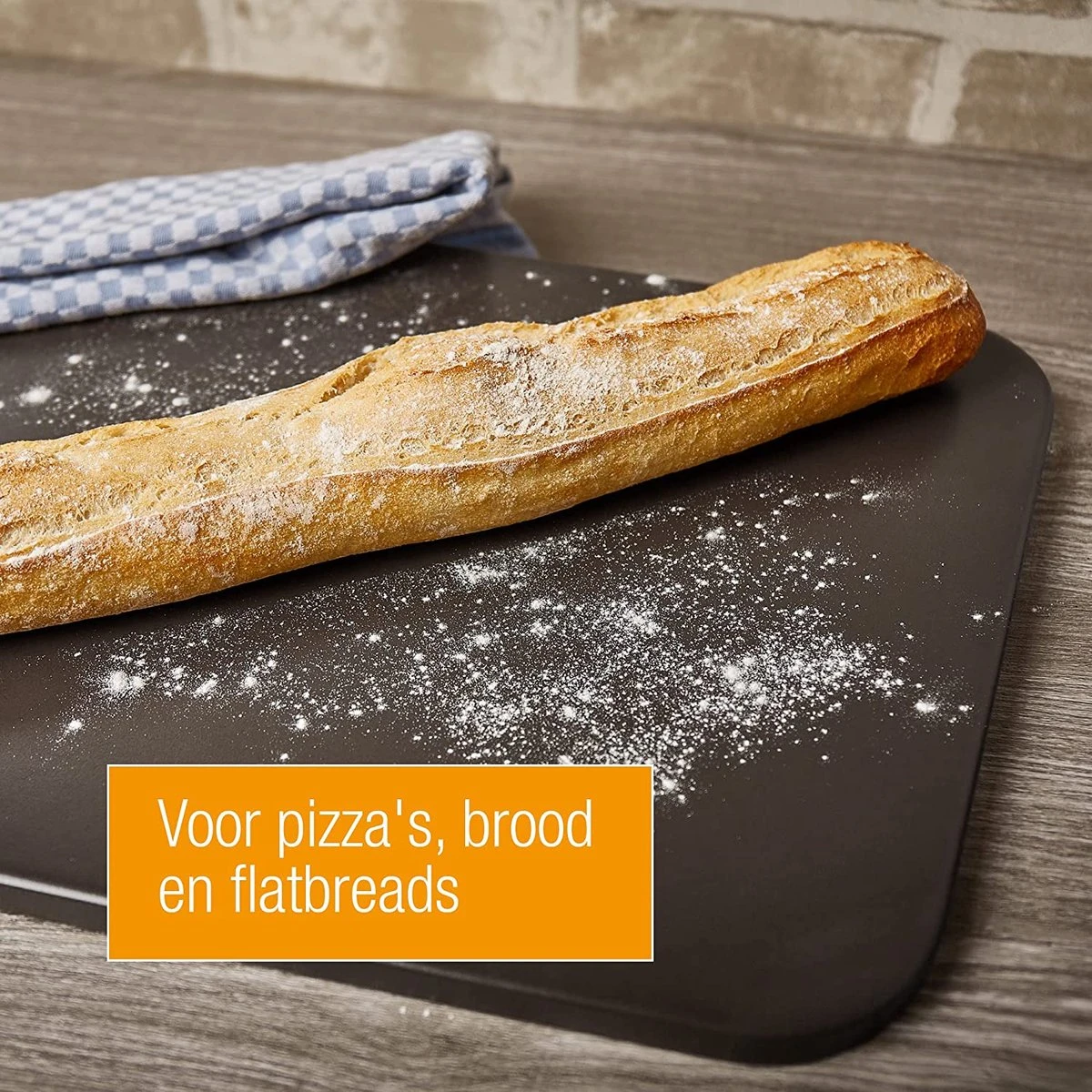 Pierre à Pizza AMAZY Incl. Cuillère à Pizza En Bamboe , Feuille De Cuisson Durable Et Livret De Recettes – La Pierre à Pain (résistante à La Chaleur, Zwart) Donne à Votre Pizza Le Goût De La Pizza Italienne Croustillante Au Four En Brique. 4 Pierre à Pizza AMAZY Incl. Cuillère à Pizza En Bamboe , Feuille De Cuisson Durable Et Livret De Recettes – La Pierre à Pain (résistante à La Chaleur, Zwart) Donne à Votre Pizza Le Goût De La Pizza Italienne Croustillante Au Four En Brique. – Image 4