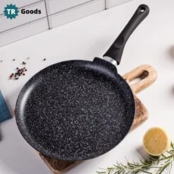 TR Goods - Poêle à Crêpes Ø25cm - Poêle à Crêpes - Olimp Zwart - Antiadhésif - Revêtement Antiadhésif - Convient Pour L'induction -Cuisine Fournitures Magasin 1200x1200 445
