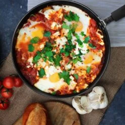 Poêle à Crêpes Navaris Antiadhésive 26 Cm - Pan Pour Crêpes, Omelettes Et Tortillas - Pour Toutes Les Surfaces De Cuisson - Revêtement Antiadhésif Non Collant 13 Poêle à Crêpes Navaris Antiadhésive 26 Cm - Pan Pour Crêpes, Omelettes Et Tortillas - Pour Toutes Les Surfaces De Cuisson - Revêtement Antiadhésif Non Collant -Cuisine Fournitures Magasin 1200x1200 448