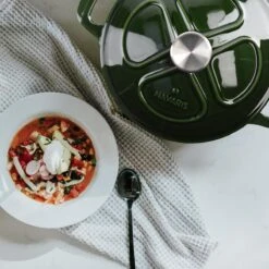 Cocotte En Fonte Navaris Avec Couvercle - Navaris émaillée - Convient à La Cuisson Induction, Gaz Et Vitrocéramique - Vert -Cuisine Fournitures Magasin 1200x1200 515