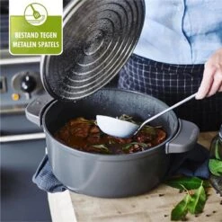 Ragoût 22cm - 3, 3L 2 Maniques 3,3 Litres - Casserole - Set De Casseroles - Va Au Lave-vaisselle - Qualité - Cuisinière à Gaz - Cuisine - Casseroles - Légères - Casseroles -Cuisine Fournitures Magasin 1200x1200 639