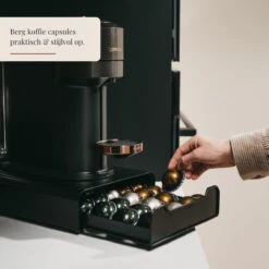 Kitchen Lab Co Co.® Porte-capsule à Café Avec Tiroir - Convient Pour Nespresso, Dolce Gusto Et Nespresso Vertuo - Incl. E-book De Recettes De Café 13 Kitchen Lab Co Co.® Porte-capsule à Café Avec Tiroir - Convient Pour Nespresso, Dolce Gusto Et Nespresso Vertuo - Incl. E-book De Recettes De Café -Cuisine Fournitures Magasin 1200x1200 949