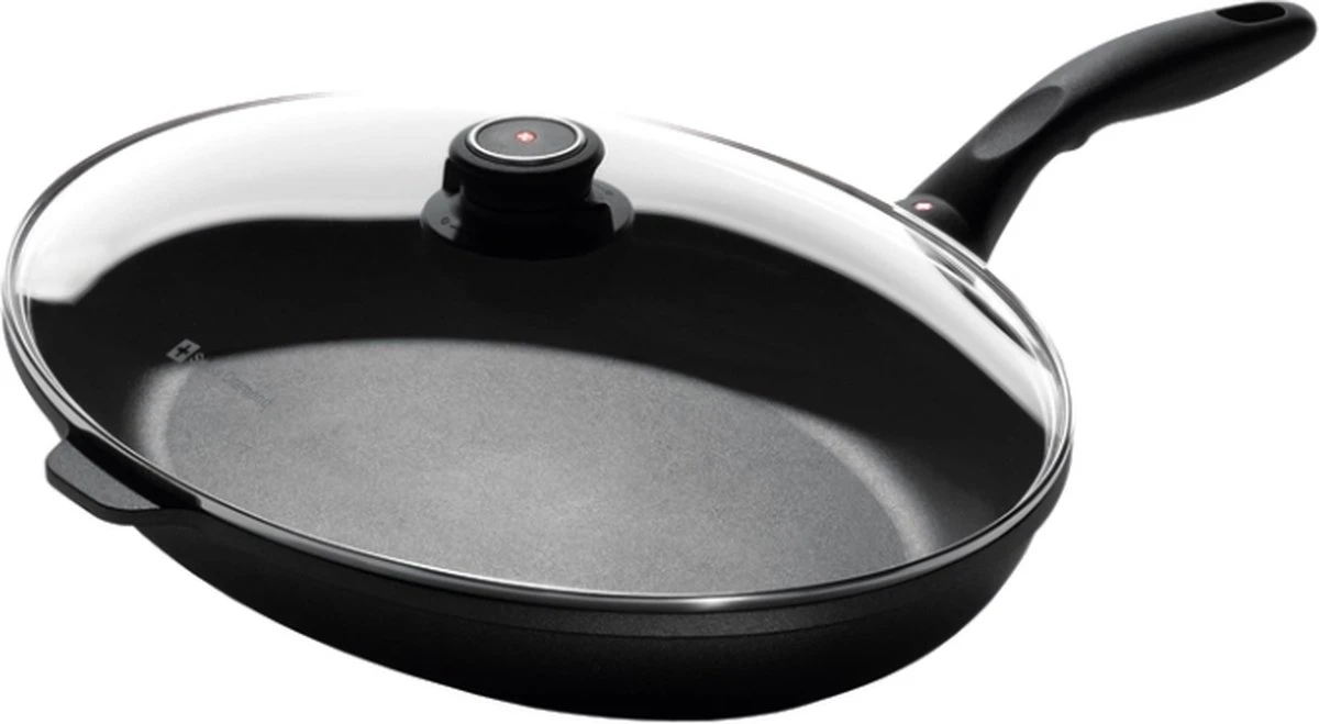 Swiss Diamond - XD Poêle à Poisson - Revêtement Antiadhésif - 38x26cm - Avec Couvercle 1 Swiss Diamond - XD Poêle à Poisson - Revêtement Antiadhésif - 38x26cm - Avec Couvercle