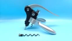 Tire-bouchon Professionnel Premium Black Edition - Ouvre-bouteille - Ouvre-bouteille - Octopus - Tire-bouchon Power Octopus - Zwart/ Grijs -Cuisine Fournitures Magasin 1200x674 2