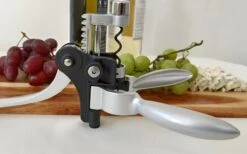 Tire-bouchon Professionnel Premium Black Edition - Ouvre-bouteille - Ouvre-bouteille - Octopus - Tire-bouchon Power Octopus - Zwart/ Grijs -Cuisine Fournitures Magasin 1200x747 1