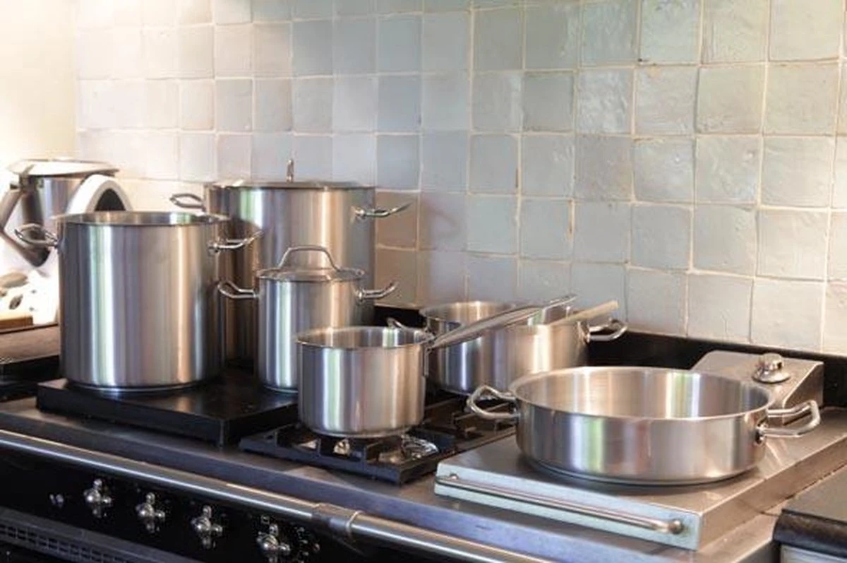 Ct Prof Casserole Low 4.25l 24x10.5cm Sans Couvercle - Toutes Plaques 2 Ct Prof Casserole Low 4.25l 24x10.5cm Sans Couvercle - Toutes Plaques – Image 2