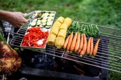 Grille De Grill Pliante En Acier Inoxydable Auspit 680 Mm X 330 Mm Avec Pince -Cuisine Fournitures Magasin 1200x799 75