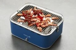Barbecook Carlo - Barbecue Au Charbon De Bois - Barbecue De Table - Sac De Transport - Compact - Ventilateur - 38,5 X 28,5 Cm - 6 P. - Bleu -Cuisine Fournitures Magasin 1200x799 8