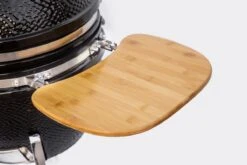 Kamado Medium Landmann Ø 45,7 Cm 18 Pouces Zwart - Avec Roulettes - Avec Thermomètre - Avec Grille De Ventilation - Barbecue Kamado - Barbecue En Céramique - Kamado Large 15 Kamado Medium Landmann Ø 45,7 Cm 18 Pouces Zwart - Avec Roulettes - Avec Thermomètre - Avec Grille De Ventilation - Barbecue Kamado - Barbecue En Céramique - Kamado Large -Cuisine Fournitures Magasin 1200x800 10