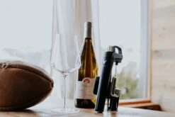 Coravin Model Two Elite - Système à Vin - Acier Inoxydable - 6x14x21 Cm - Zwart Mat 19 Coravin Model Two Elite - Système à Vin - Acier Inoxydable - 6x14x21 Cm - Zwart Mat -Cuisine Fournitures Magasin 1200x800 126