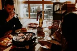 Coravin Model Two Elite - Système à Vin - Acier Inoxydable - 6x14x21 Cm - Rouge 23 Coravin Model Two Elite - Système à Vin - Acier Inoxydable - 6x14x21 Cm - Rouge -Cuisine Fournitures Magasin 1200x800 129