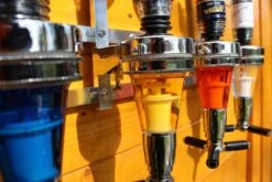 United Entertainment - Bar Butler Shots Distributeur Mural - Pour 4 Bouteilles -Cuisine Fournitures Magasin 1200x800 154