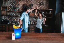 Seau à Glace MYA Icebucket Avec Haut-parleur Bluetooth Et Siècle Des Lumières RGB - Batterie Rechargeable 6h -Cuisine Fournitures Magasin 1200x800 160