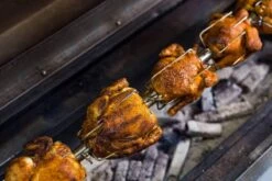 BBQNovation Grande Rôtisserie De Fourchette à Viande Double Face Pour Le Poulet, Entre Autres -Cuisine Fournitures Magasin 1200x800 273