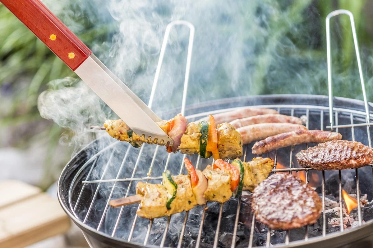 Collection BBQ Couverts De Barbecue En Acier Inoxydable Dans Un Coffret En Aluminium 9 Collection BBQ Couverts De Barbecue En Acier Inoxydable Dans Un Coffret En Aluminium – Image 9