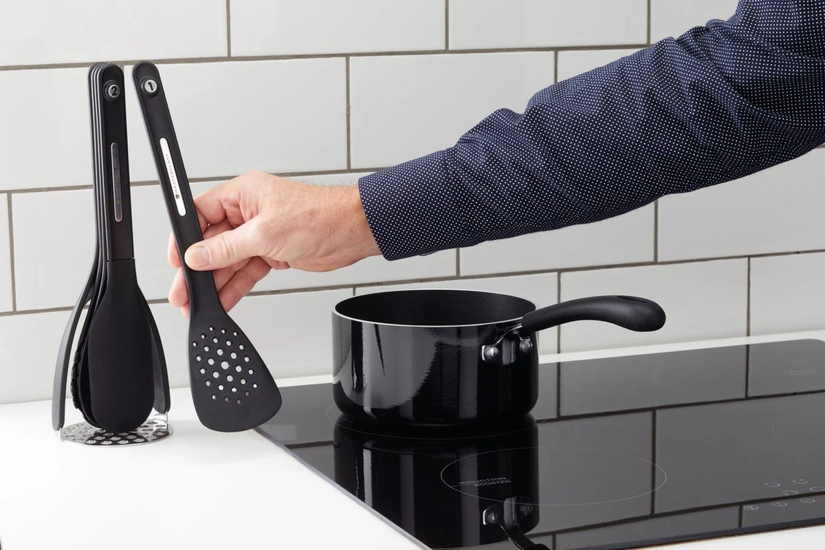 KitchenCraft MasterClass Smart Space Set De Couverts Magnétiques - Silicone Zwart 9 X 9 X 30 Cm 3 KitchenCraft MasterClass Smart Space Set De Couverts Magnétiques - Silicone Zwart 9 X 9 X 30 Cm – Image 3