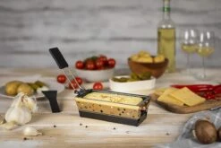 KUHN RIKON Candle Light Mini Croix Suisse, Service à Raclette, Or, Poêle à Griller Antiadhésive, Avec Bougie Chauffe-plat -Cuisine Fournitures Magasin 1200x800 86