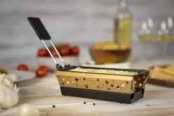 KUHN RIKON Candle Light Mini Croix Suisse, Service à Raclette, Or, Poêle à Griller Antiadhésive, Avec Bougie Chauffe-plat -Cuisine Fournitures Magasin 1200x800 89