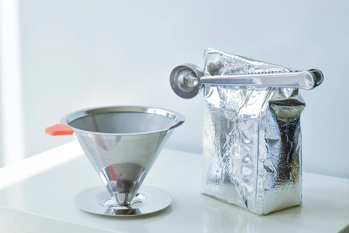 Filtre à Café Réutilisable Avec Cuillère à Café En Acier Inoxydable | Porte-filtre à Café Permanent | Pour Faire Du Café | Le Café Filtre Verse | 1 à 4 Tasses | Filtre à Café Lavable | Filtre à Café De Voyage / Camping 6 Filtre à Café Réutilisable Avec Cuillère à Café En Acier Inoxydable | Porte-filtre à Café Permanent | Pour Faire Du Café | Le Café Filtre Verse | 1 à 4 Tasses | Filtre à Café Lavable | Filtre à Café De Voyage / Camping – Image 6