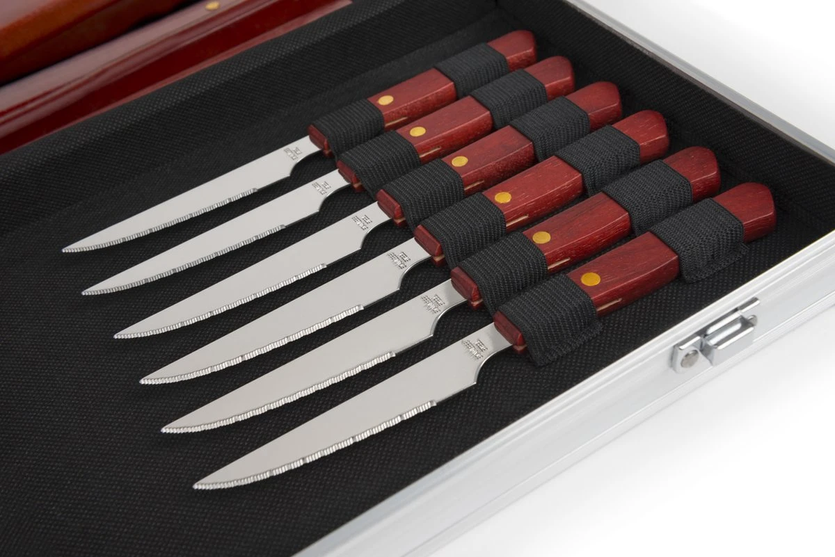 Collection BBQ Couverts De Barbecue En Acier Inoxydable Dans Un Coffret En Aluminium 7 Collection BBQ Couverts De Barbecue En Acier Inoxydable Dans Un Coffret En Aluminium – Image 7