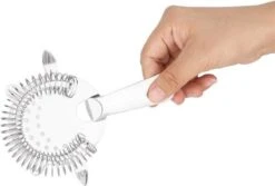 Olympia Hawthorne Passoire à Cocktail 4 Dents Acier Inoxydable DR590 11 Olympia Hawthorne Passoire à Cocktail 4 Dents Acier Inoxydable DR590 -Cuisine Fournitures Magasin 1200x809 4