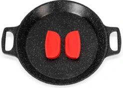 Poêle à Paella CUILINA - Revêtement Anti-adhésif Allemand GREBLON Revêtement Marbre - 36 Cm - Pour Induction Et Toutes Sources De Chaleur - Avec Poignées Amovibles En Silicone. -Cuisine Fournitures Magasin 1200x859 1