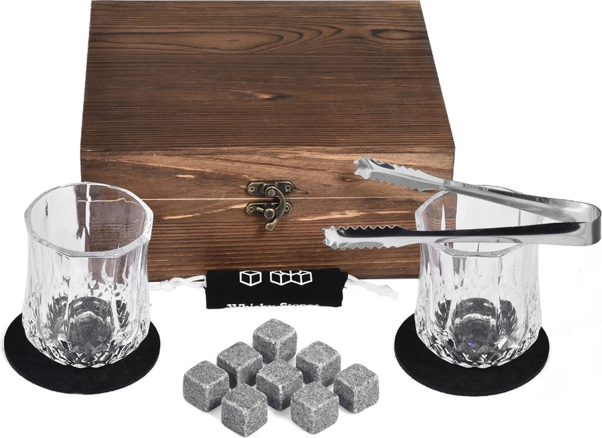 Coffret Whisky De Luxe - Avec 2 Verres Et 8 Pierres - Coffret Whisky - Pince à Glace - Glaçons Réutilisables - Verres à Whisky - Coffret Cadeau Whisky Luxe - Cadeau Homme & Femme 3 Coffret Whisky De Luxe - Avec 2 Verres Et 8 Pierres - Coffret Whisky - Pince à Glace - Glaçons Réutilisables - Verres à Whisky - Coffret Cadeau Whisky Luxe - Cadeau Homme & Femme – Image 3