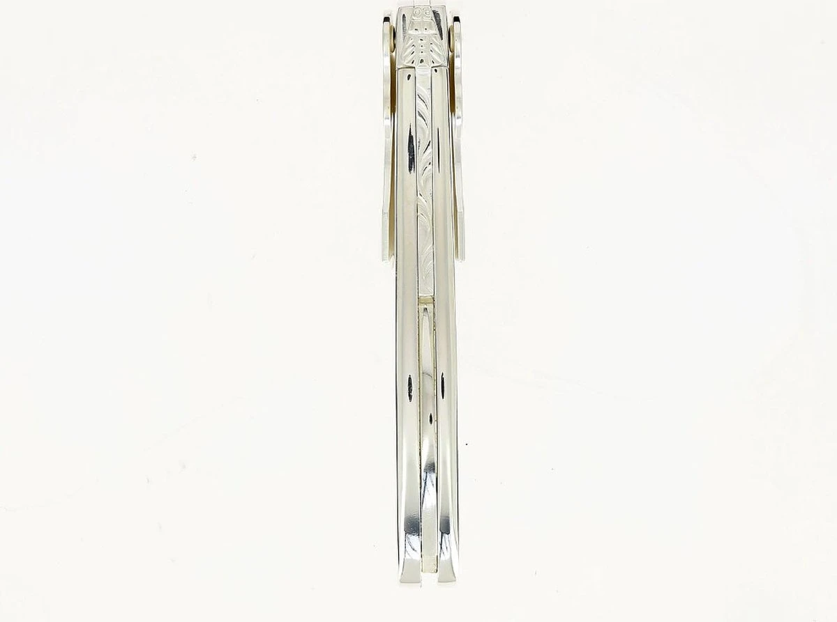 CHATEAU LAGUIOLE © - COUTEAU SOMMELIER OUVRE BOUTEILLE DE LUXE FINITION PLAQUÉ ARGENT 2 CHATEAU LAGUIOLE © - COUTEAU SOMMELIER OUVRE BOUTEILLE DE LUXE FINITION PLAQUÉ ARGENT – Image 2