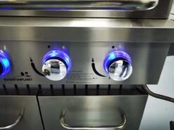 Paralux Barbecue à Gaz Cuisine D'Extérieur - 4 Brûleurs - Incl. Brûleur Latéral - Évier + Robinet - Grille En Fonte - Eclairage LED 8 Paralux Barbecue à Gaz Cuisine D'Extérieur - 4 Brûleurs - Incl. Brûleur Latéral - Évier + Robinet - Grille En Fonte - Eclairage LED -Cuisine Fournitures Magasin 1200x899 2