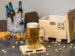 Labyrinth - Verre à Bière Dans Une Boîte En Bois (27x21x21 Cm) Avec Sous-verre En Bois - Chope à Bière 1 Litre - Coffret Cadeau -Cuisine Fournitures Magasin 1200x899 49