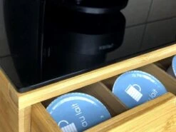 Porte-capsule / Machine à Café Standard Avec Tiroir - Glas Zwart / Bois De Bamboe - Café Et Tasses à Café Standard - Porte-gobelet Boîte à Thé Porte-capsule OA Dolce Gusto -Cuisine Fournitures Magasin 1200x900 65