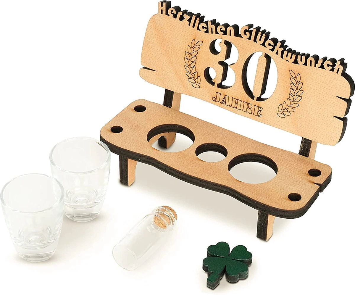 Brynnberg Schnapsbank Mit Jahreszahl - Holz Lorbeerkranz Mit Zahl Engraving - Gift Zum 30 Hochzeitstag Couple Anniversary - Geburtstag Und Pärchen Gift Idea - Schnapsgläser Latte Mit 2 Gläsern 1 Brynnberg Schnapsbank Mit Jahreszahl - Holz Lorbeerkranz Mit Zahl Engraving - Gift Zum 30 Hochzeitstag Couple Anniversary - Geburtstag Und Pärchen Gift Idea - Schnapsgläser Latte Mit 2 Gläsern